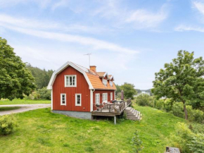 Holiday Home Klinten Totebo by Interhome